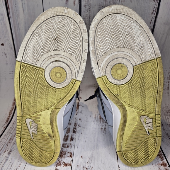 2009 Nike RT1 High / Mens Size 10.5 / Colorway - Blue, Gray, & Yellow - Picture 11 of 12